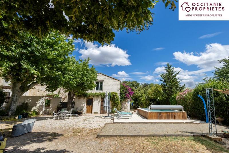 Maison de maîtres - 452 m² - 11 pièces