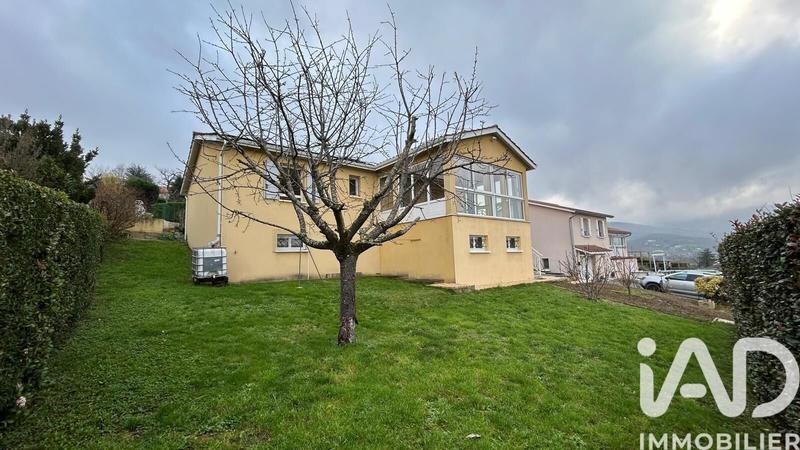 Maison - 141 m² - 6 pièces