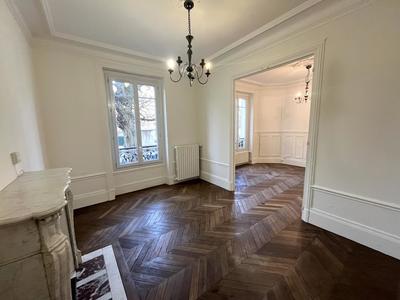 Appartement - 69 m² - 4 pièces