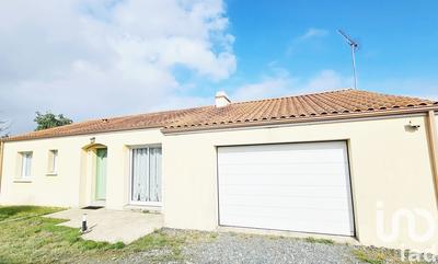 Maison - 91 m² - 5 pièces
