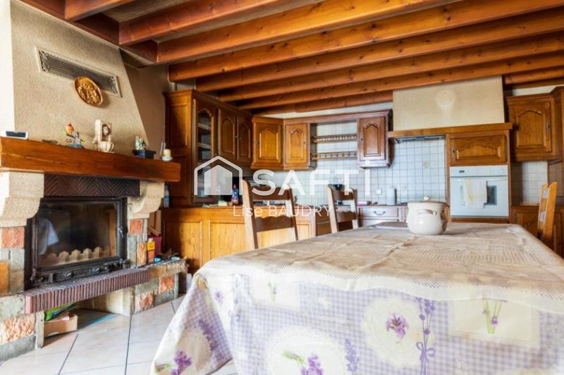 Maison - 180 m² - 7 pièces