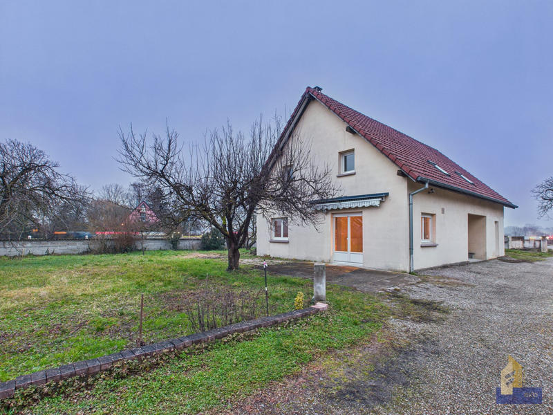 Maison - 127 m² - 7 pièces