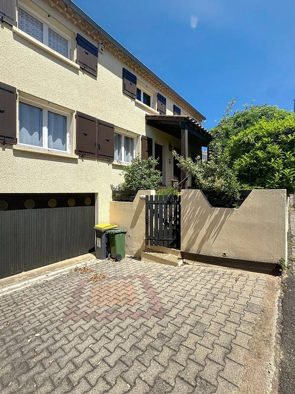 Maison - 149 m² - 7 pièces