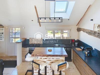 Maison - 205 m² - 6 pièces