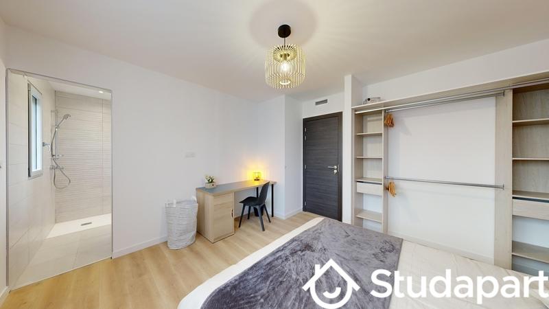 Chambre - 17 m² - 1 pièce