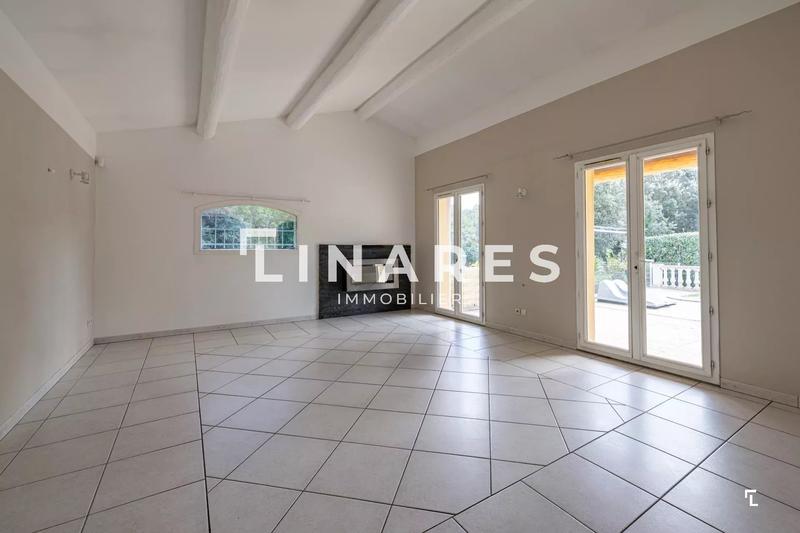 Maison - 179 m² - 6 pièces
