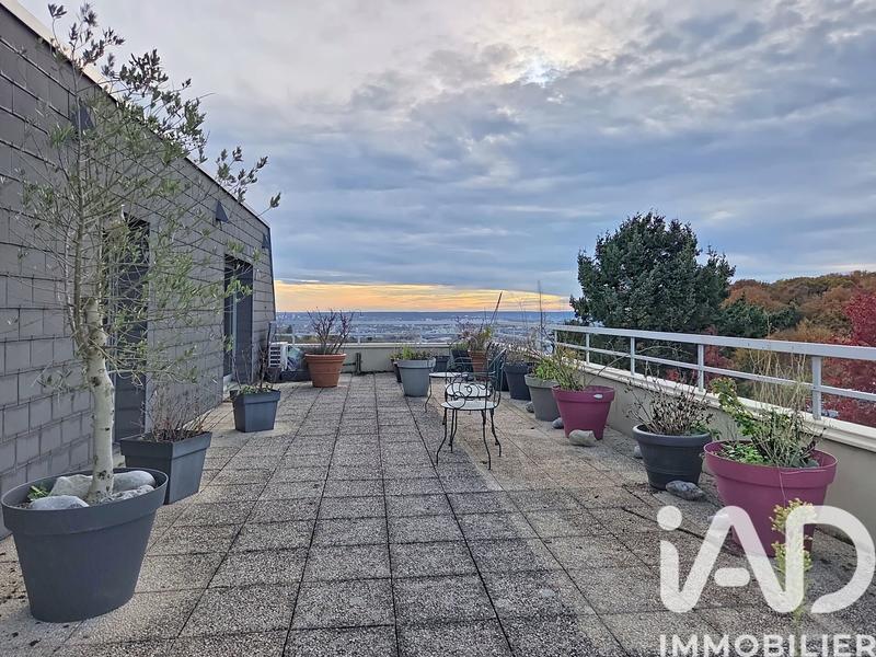 Appartement - 91 m² - 5 pièces