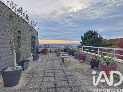 Appartement - 91 m² - 5 pièces