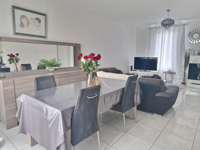 Maison - 79 m² - 4 pièces