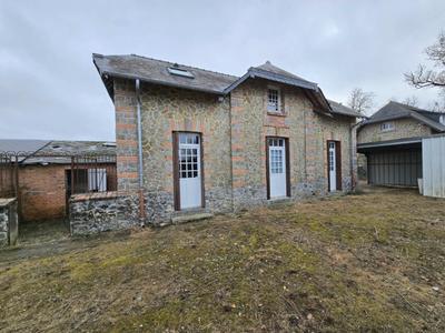 Maison en pierre - 62 m² - 4 pièces