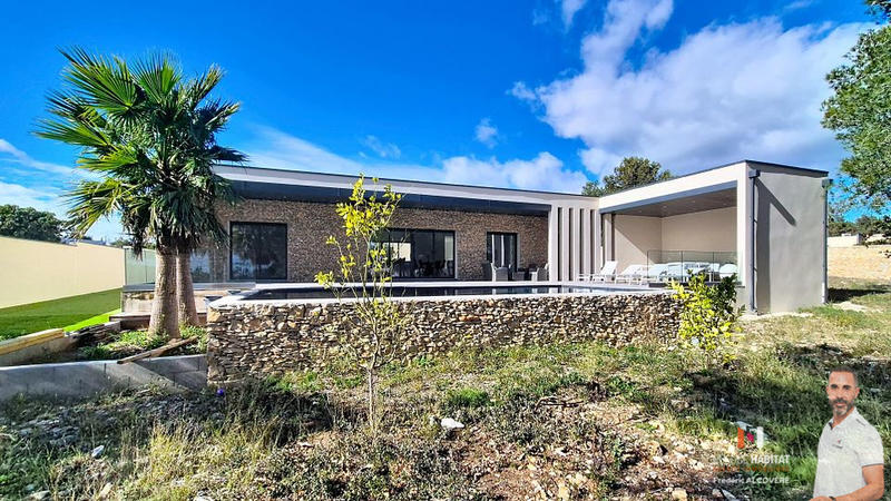 Villa - 190 m² - 5 pièces