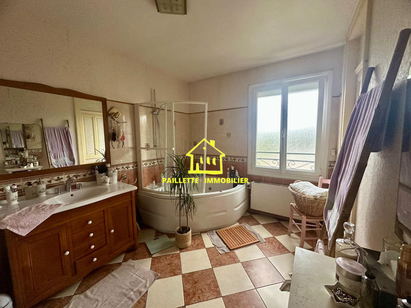 Appartement - 119 m² - 5 pièces