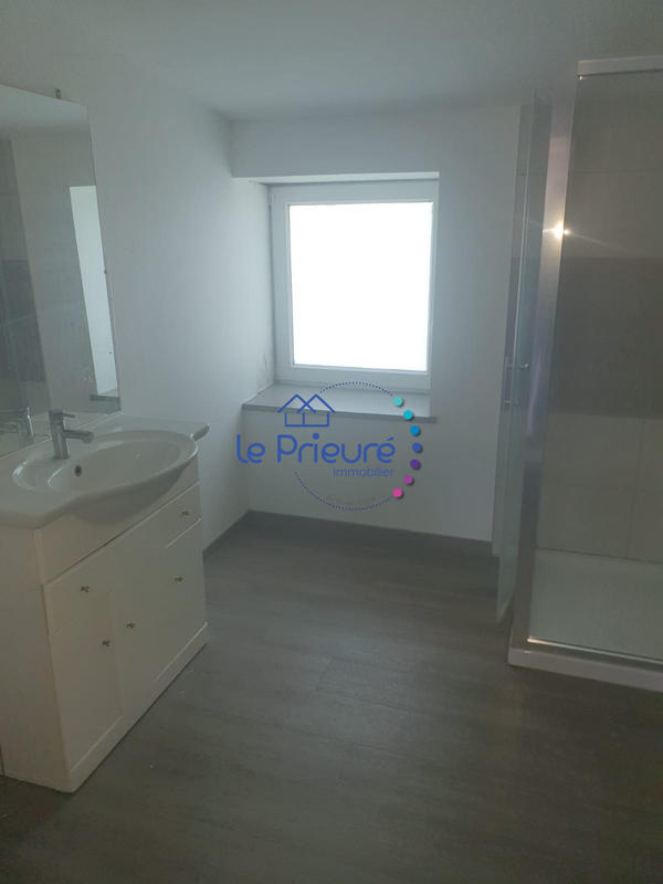 Maison - 98 m² - 4 pièces