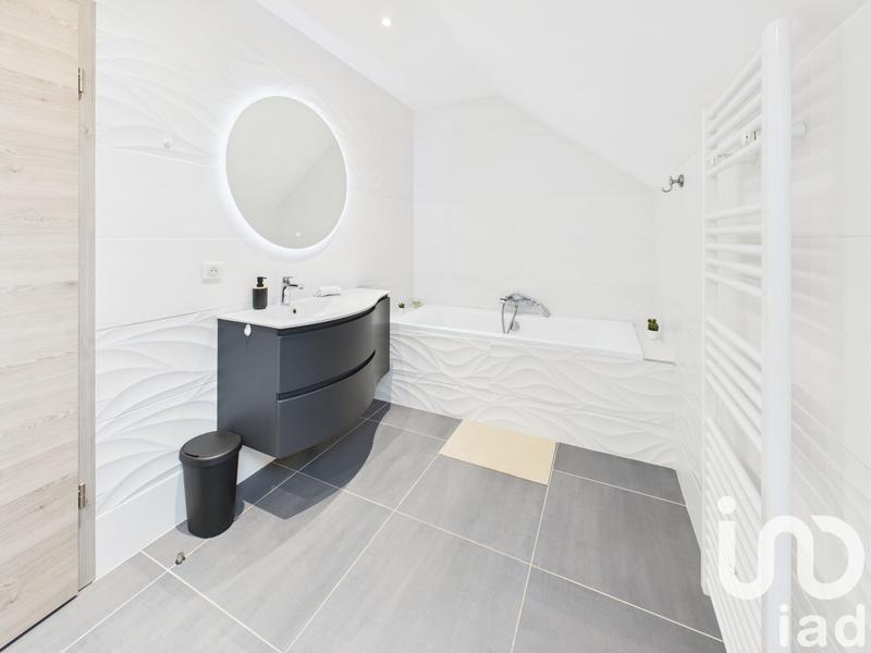 Maison de ville - 154 m² - 5 pièces