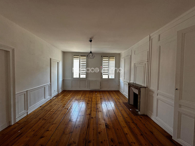 Appartement - 72 m² - 4 pièces