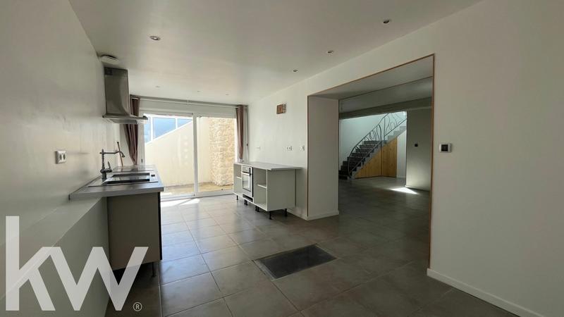 Maison - 94 m² - 3 pièces