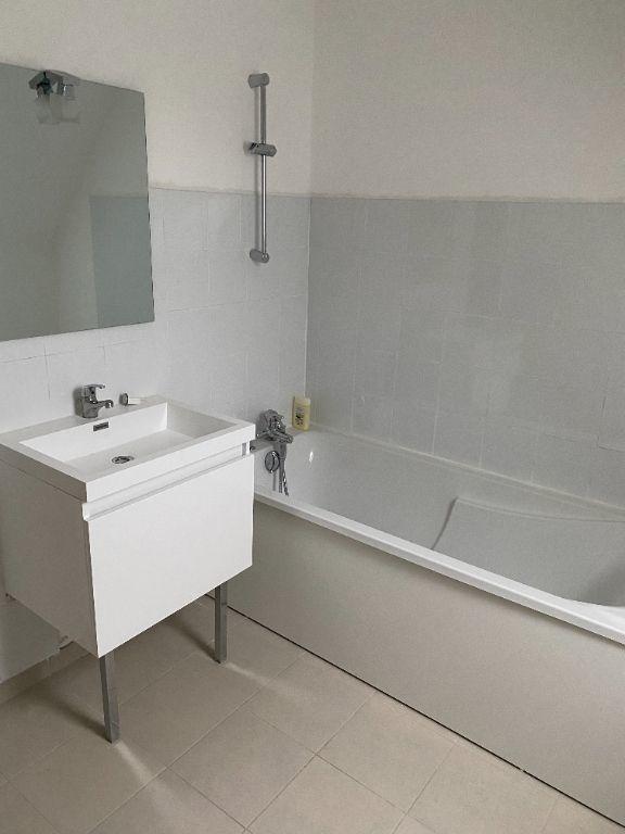 Maison - 85 m² - 5 pièces