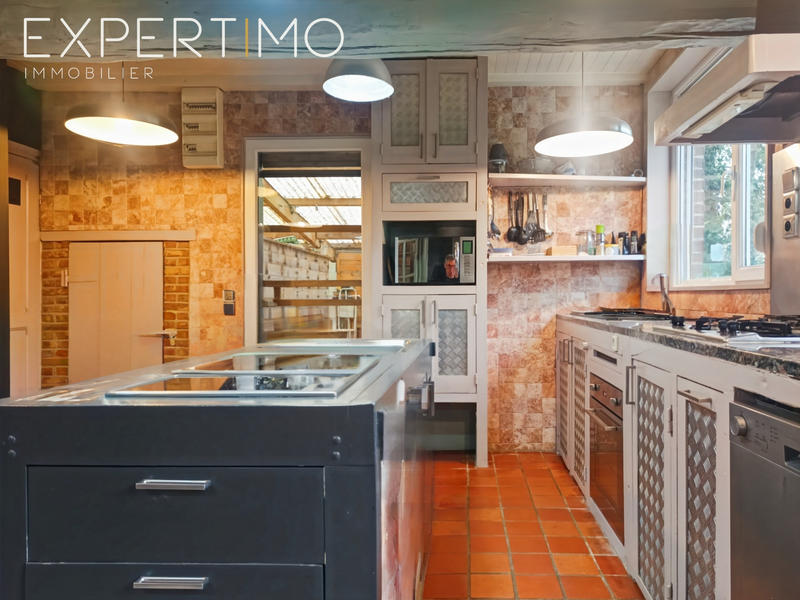 Maison - 164 m² - 7 pièces