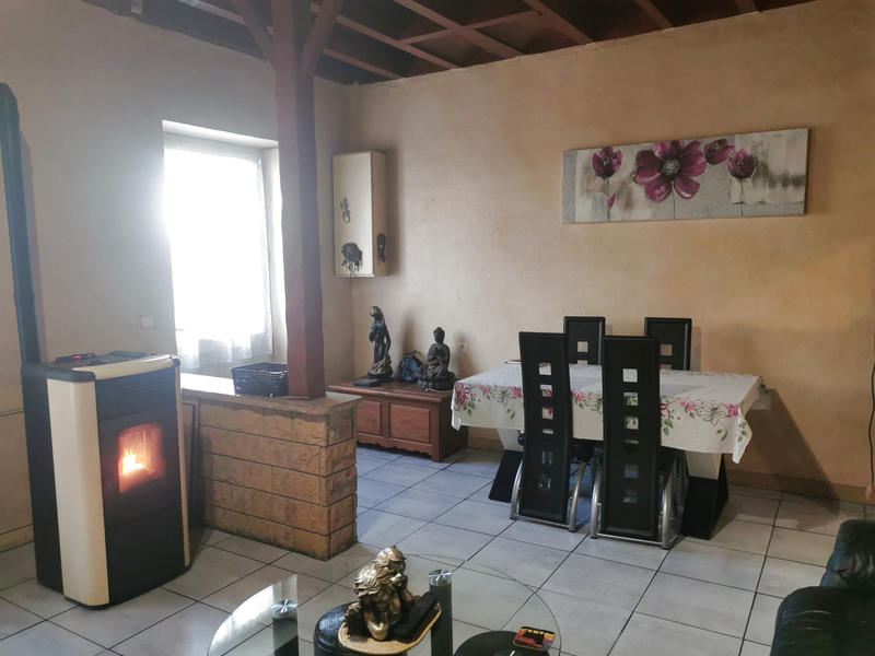 Maison de village - 90 m² - 4 pièces