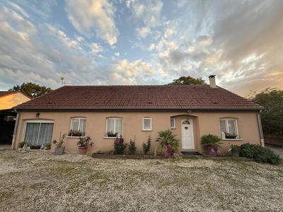 Maison - 120 m² - 6 pièces