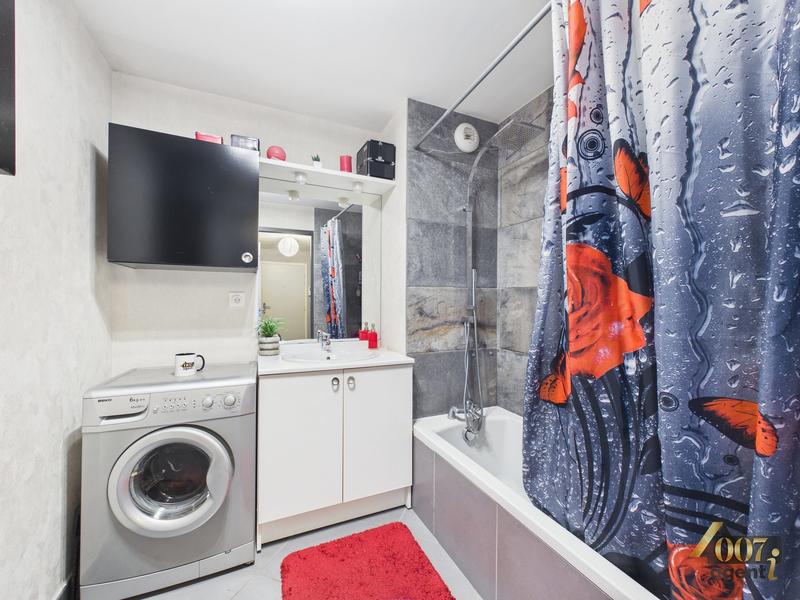 Appartement - 80 m² - 4 pièces