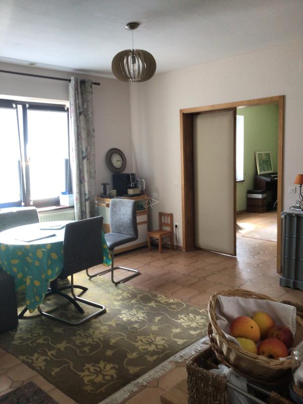 Maison - 260 m² - 10 pièces