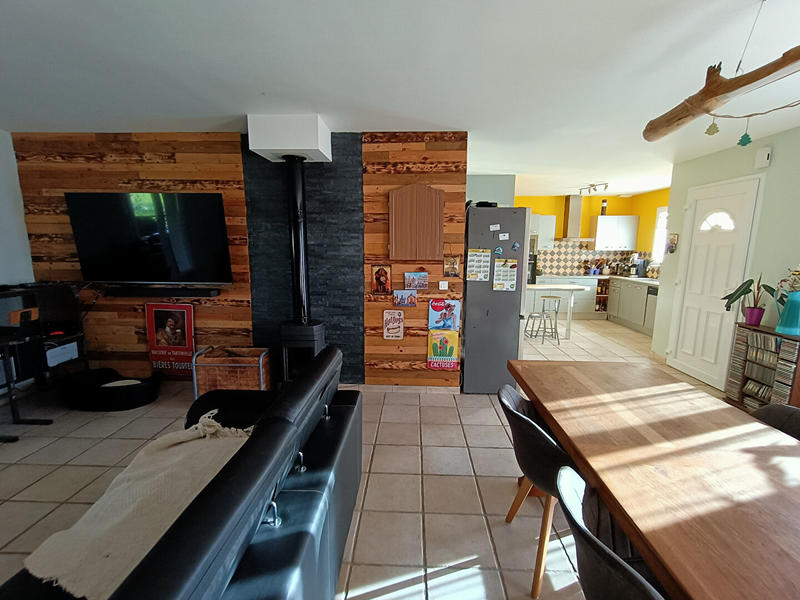 Maison - 92 m² - 5 pièces