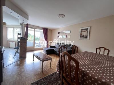 Appartement - 72 m² - 3 pièces