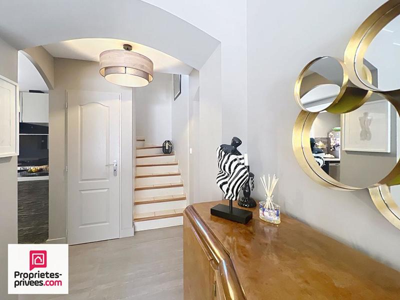 Villa - 140 m² - 5 pièces