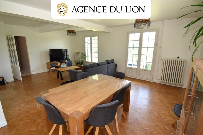 Maison - 151 m² - 6 pièces