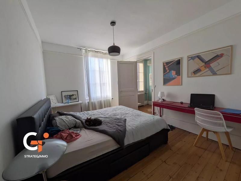 Maison - 100 m² - 6 pièces