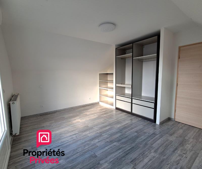 Maison - 225 m² - 6 pièces