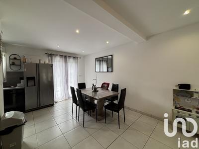 Maison - 98 m² - 6 pièces