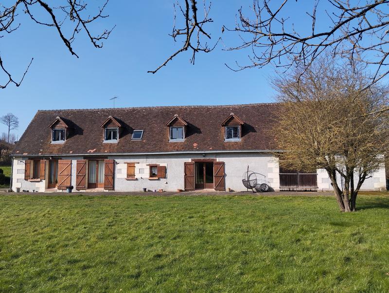 Longère - 195 m² - 8 pièces