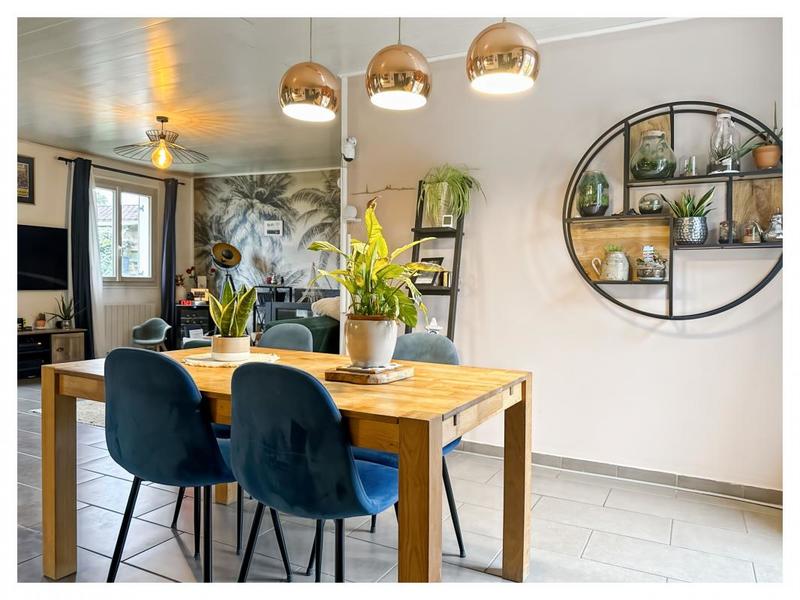 Maison - 110 m² - 4 pièces