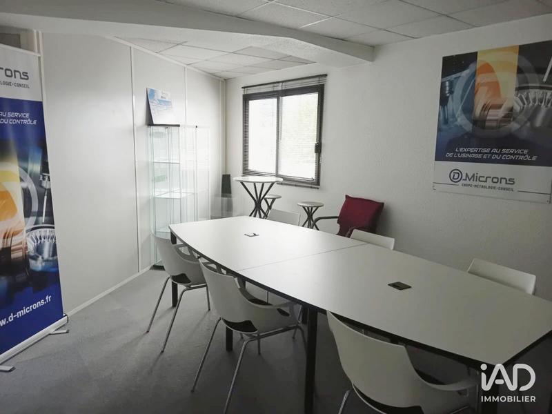 Bureau - 200 m²