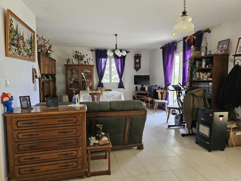Maison - 315 m² - 11 pièces