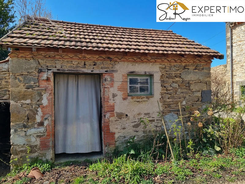 Maison - 230 m² - 6 pièces