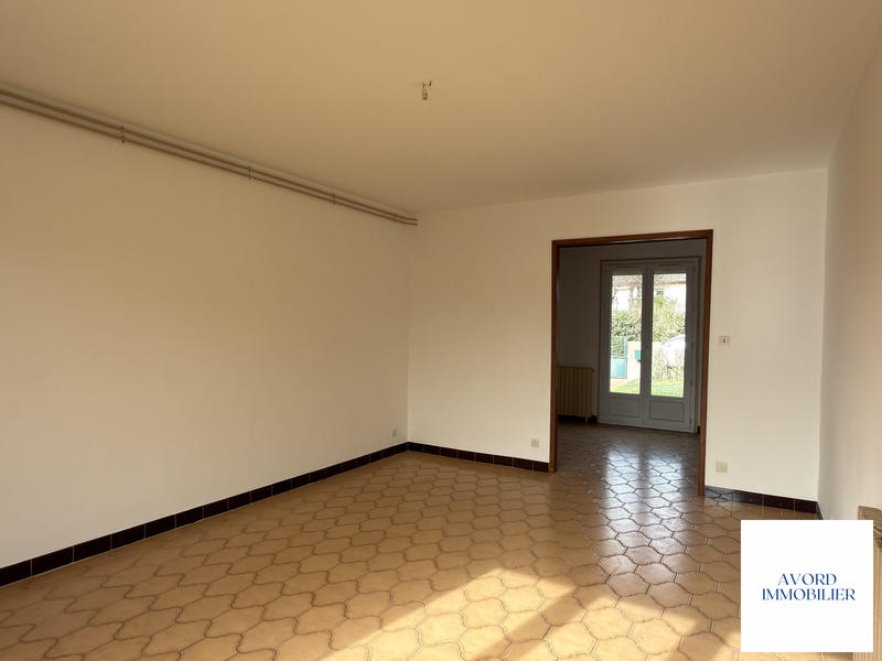 Maison - 95 m² - 5 pièces