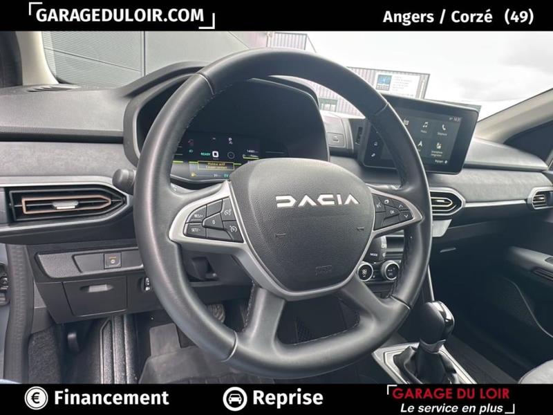 Dacia Jogger 7 Places Extreme Hybrid 140 -24