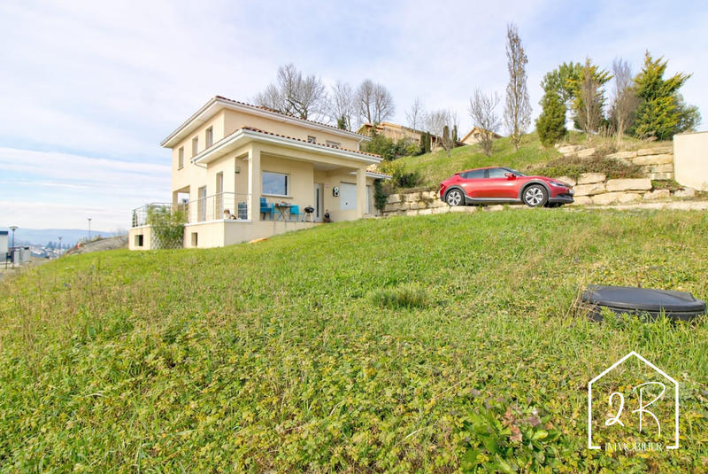 Maison - 131 m² - 5 pièces