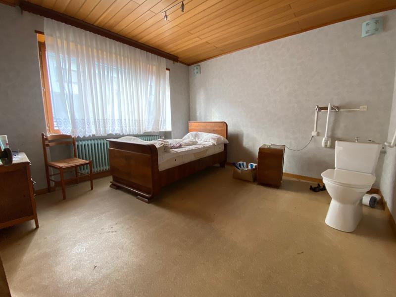 Maison - 182 m² - 9 pièces