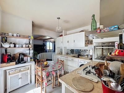 Maison - 141 m² - 6 pièces