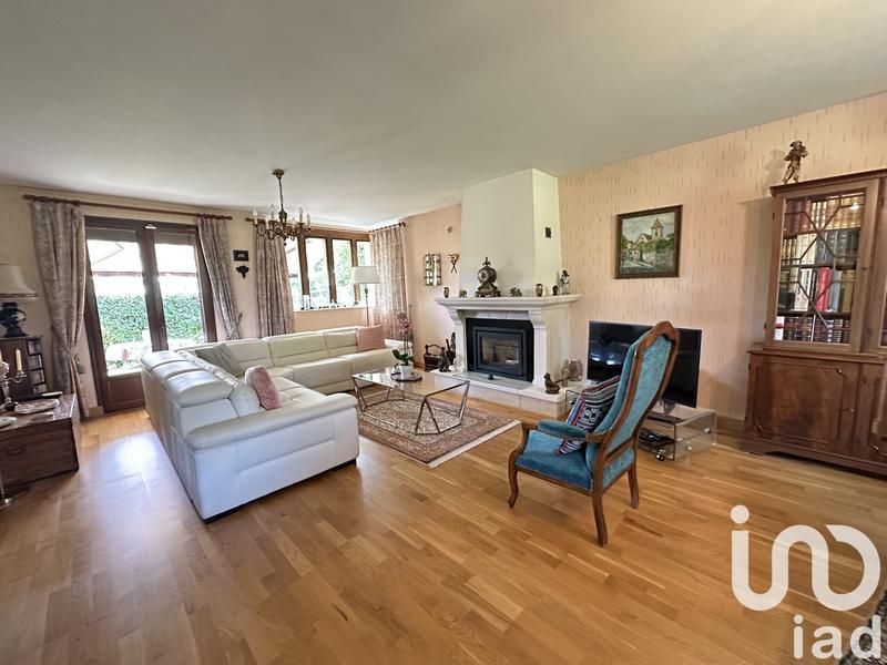 Maison - 159 m² - 8 pièces