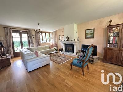 Maison - 159 m² - 8 pièces