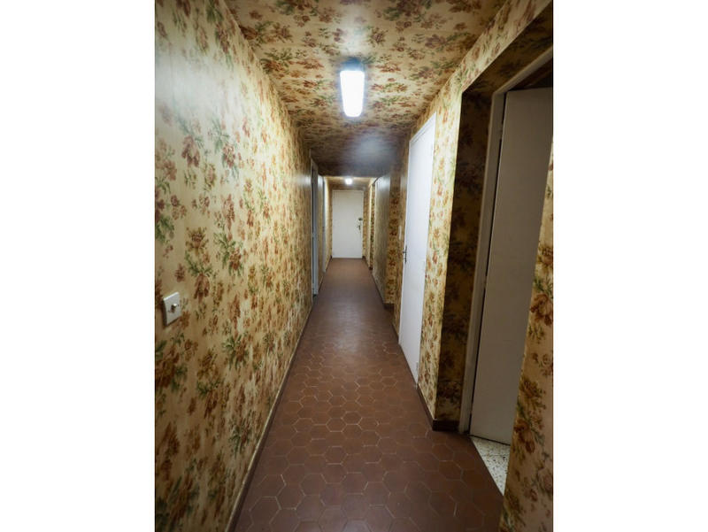 Maison - 185 m² - 7 pièces