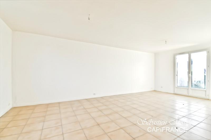 Maison - 93 m² - 5 pièces