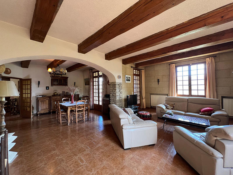 Maison - 152 m² - 6 pièces