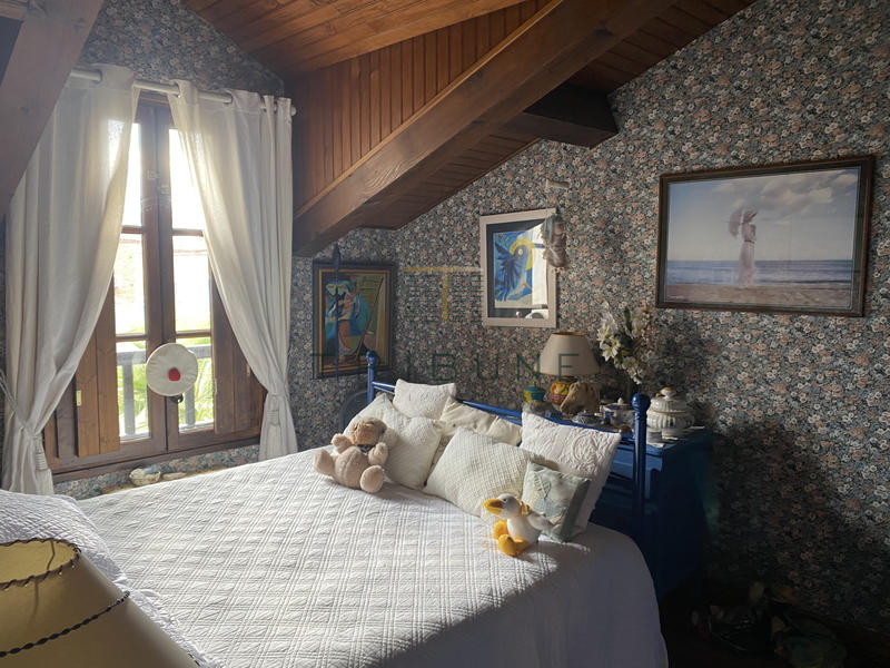 Maison - 167 m² - 6 pièces