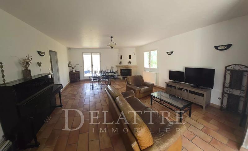 Maison - 148 m² - 5 pièces